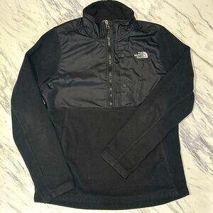 North Face half zip, size M